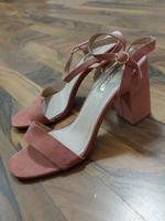 High Heels Pumps Neu 40 Mülheim - Köln Dünnwald Vorschau