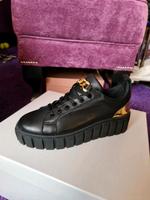 schwarzer Leder Turnschuh mit Gold größe 40 neu ungetragen Sachsen-Anhalt - Magdeburg Vorschau