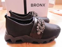 Bronx Sneaker Gr 36 schwarz mit Strasssteinen Glitzer ungetragen Nürnberg (Mittelfr) - Aussenstadt-Sued Vorschau