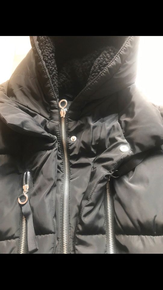 Only Winterjacke schwarz 40 in Marbach am Neckar