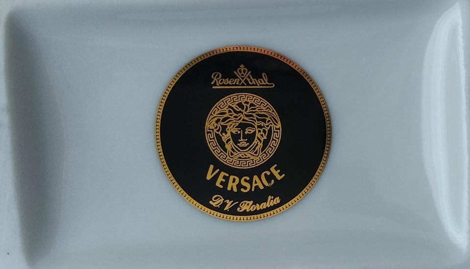 Versace trifft Rosenthal - Porzellan Tischuhr Kaminuhr "D.V. Flor in Kitzingen