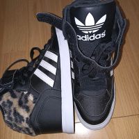 Adidas.Leder.Stiefeletten / Boots Gr.38.gefuettert Leipzig - Sellerhausen-Stünz Vorschau