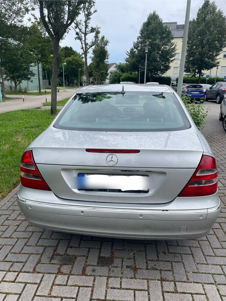 Mercedes E320 LPG und Benzin Avantgarde in Mannheim