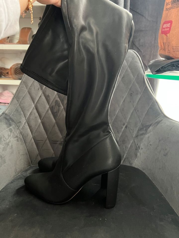 Overknee Stiefel Leder von ALDO Größe 38 in Berlin