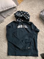 Nike Hoodie Größe L Hessen - Bad Soden am Taunus Vorschau
