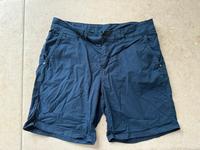 Esprit Shorts blau Gr. 36 kurze Hose Düsseldorf - Stadtmitte Vorschau