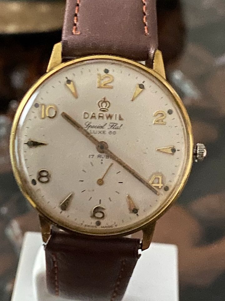 Vintage Darwil Special Flat Lux 66 Handaufzug 17 Rubis in Jestetten