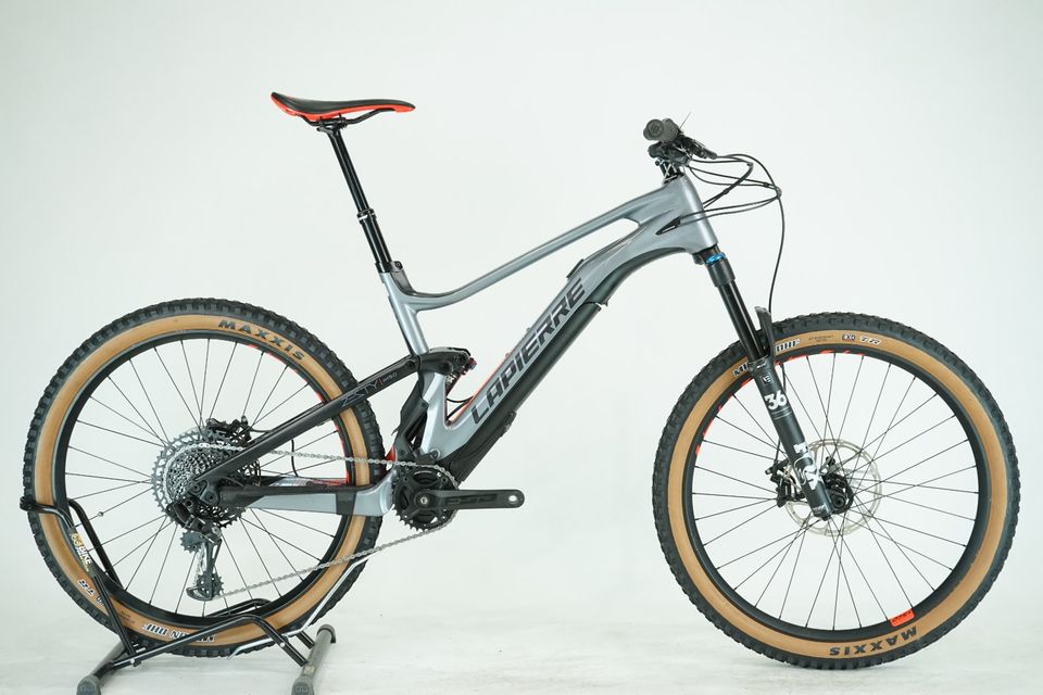 Lapierre eZESTY AM 9.0 2022 - Fully E Bike - 250Wh UVP5999€ in Wuppertal