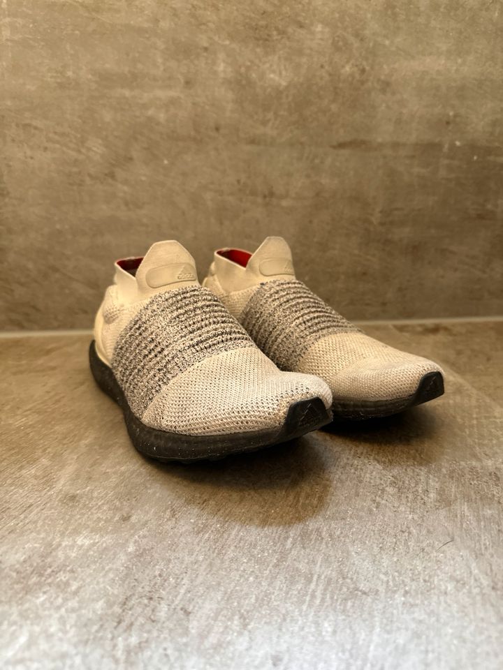 adidas Ultra Boost Laceless in Leipzig