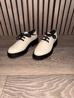 Beige Dandy-Schnürer – Größe 38 – 4 cm Absatz – Stilvoll & bequem Nordrhein-Westfalen - Bergheim Vorschau