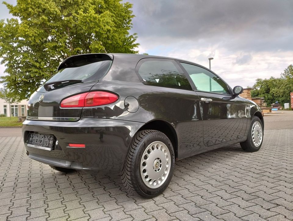 Alfa Romeo Alfa 147 1.6 TS 16V Progression in Lahr (Schwarzwald)