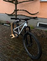 Radon Slush Lukas Schäfer Dirt Bike Größe M Mountainbike Rose Niedersachsen - Calberlah Vorschau