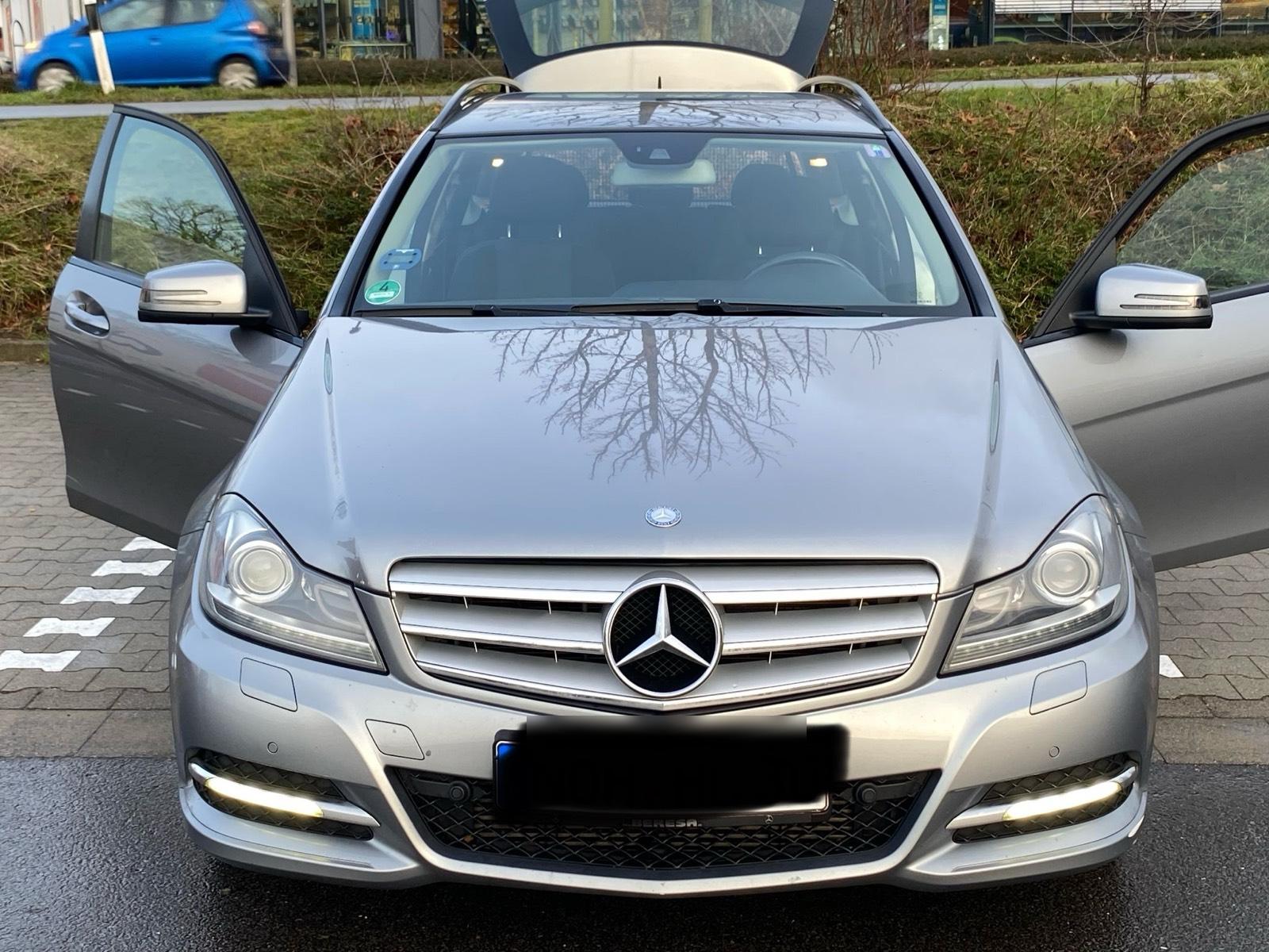 Abbildung des Autos Mercedes Benz C 200