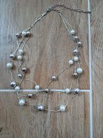 Modeschmuck Halskette, Perlen, silber/weiss Bayern - Waldkraiburg Vorschau
