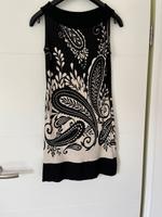 Sommer-Kleid S. Oliver Selection Größe 36 schwarz Bayern - Augsburg Vorschau