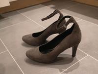 Pumps mit Riemchen von s.Oliver Bayern - Petersdorf Vorschau