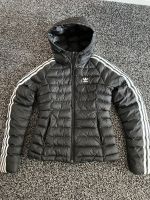 Adidas Winterjacke Damen / Mädchen gr. XS / 152 Niedersachsen - Meinersen Vorschau