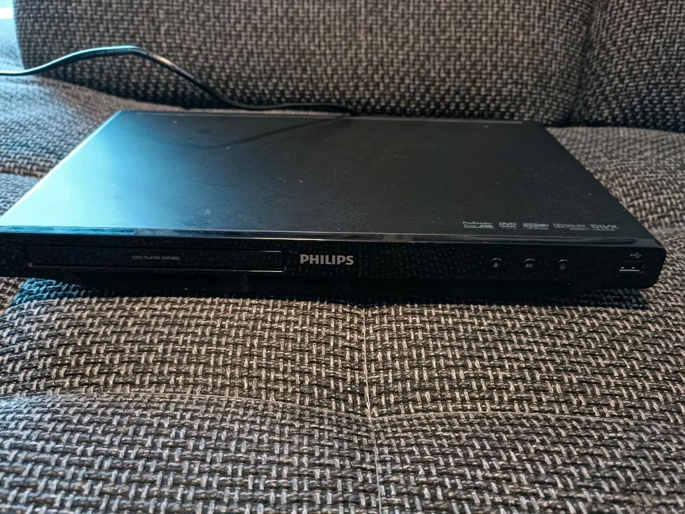 Philips DVD Player plus USB in Beelen