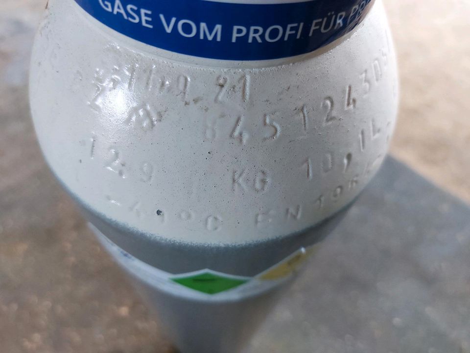 Sauerstoff O2 Flasche 10 Ltr. Voll in Wulften