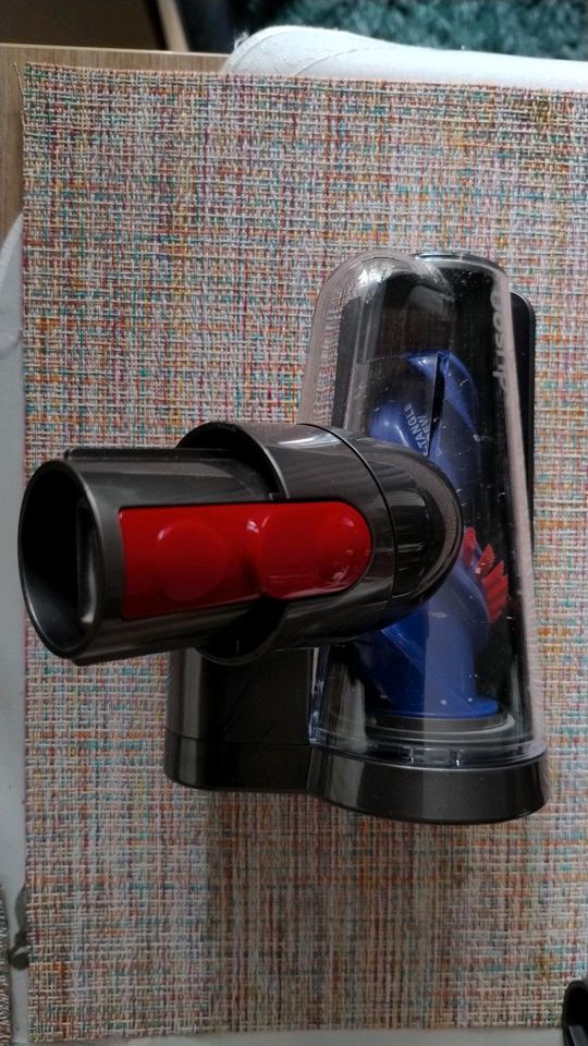 Dyson V15 detect Absolut Akkusauger in Bochum