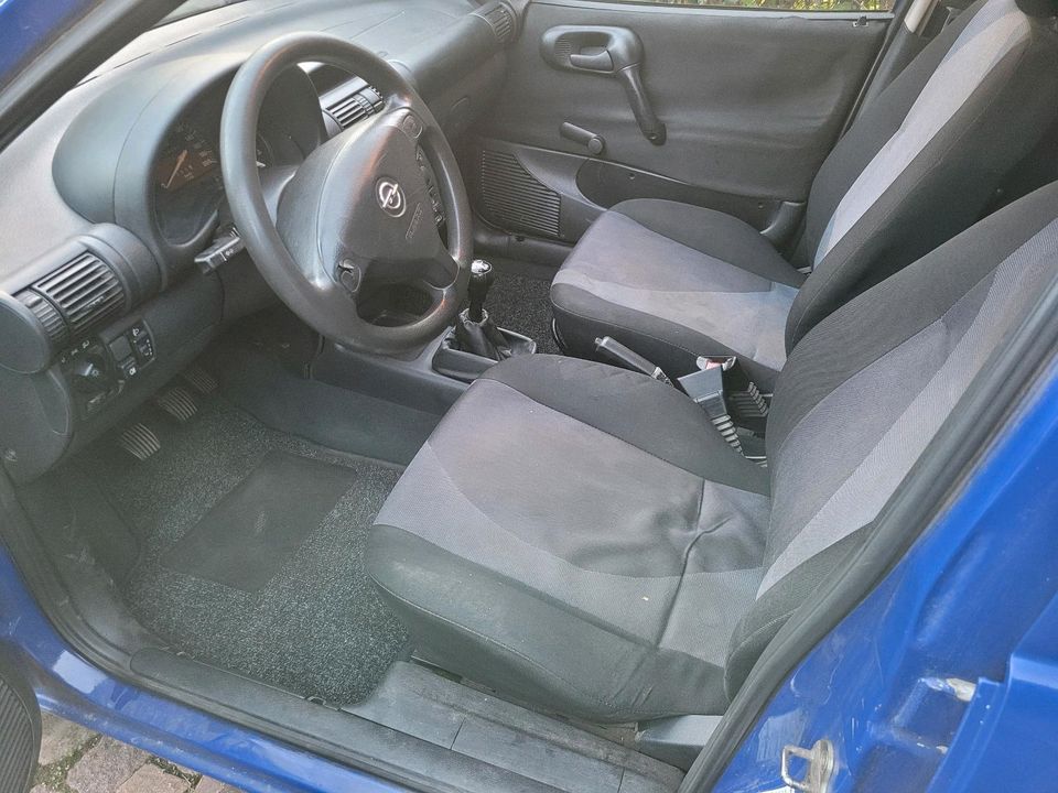 Opel Corsa B ohne TÜV Bj 2000 in Remchingen