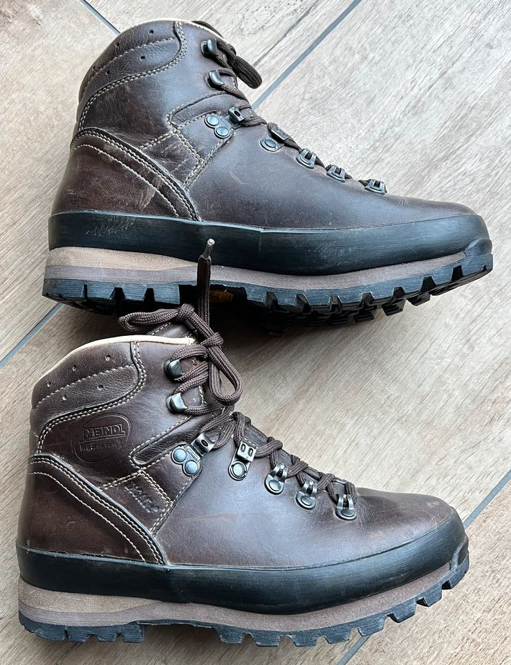 Meindl Borneo Lady 2 MFS Gr. 39,5 Uk 6 Wanderschuhe Stiefel TOP! in Ludwigsfelde