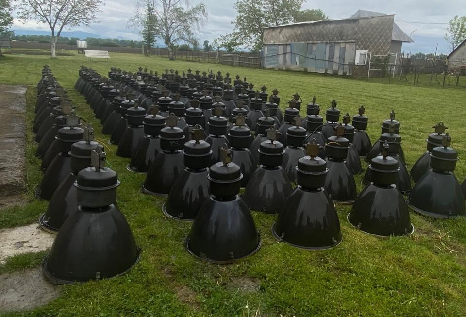 120 stück Emailliert Industrielampen sehr Bilig ! Nur zusamen! in Neubrandenburg