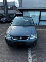 Volkswagen Touran 2.0 TDI Standheizung,Klima, Anhängerkuppl Niedersachsen - Hameln Vorschau