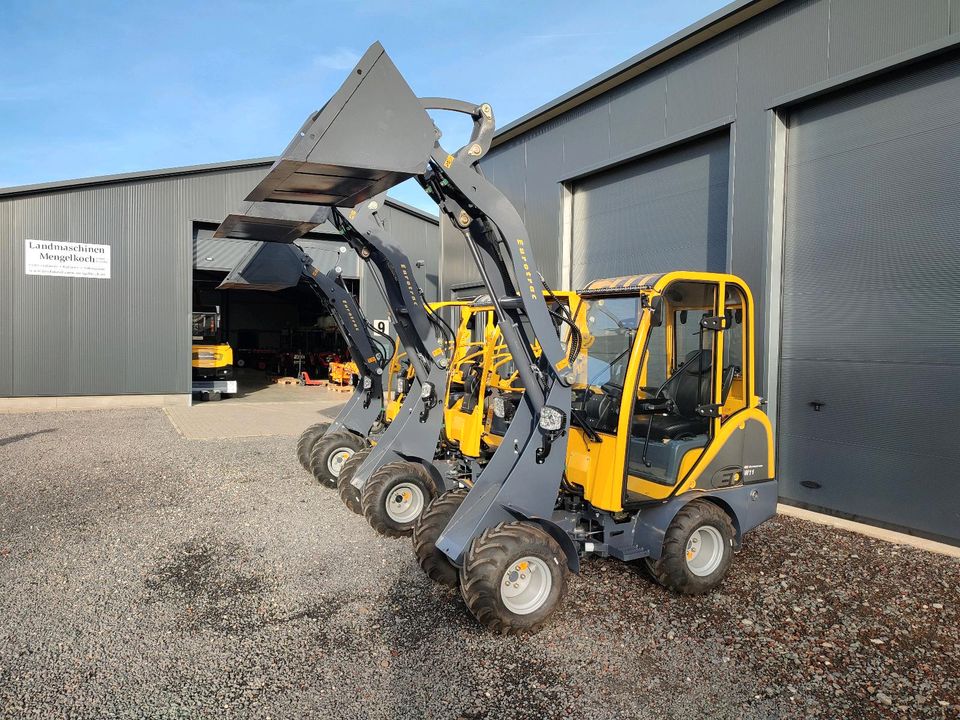 Hoflader Radlader Hoftrac Eurotrac W 11 Kubota Finanzierung in Auderath