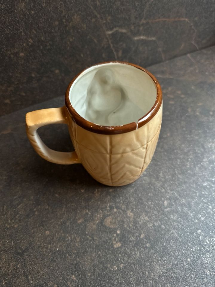 Ostalgie - Trinkgefäss Tasse Becher aus Keramik in Neuengönna