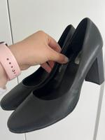 Schwarze Pumps Schleswig-Holstein - Glinde Vorschau