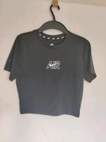 Nike Air Slim fit T-Shirt cropped bauchfrei schwarz XS Nordrhein-Westfalen - Gevelsberg Vorschau