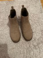 Stiefel Schuhe Stiefeletten 33 beige Hessen - Nidderau Vorschau