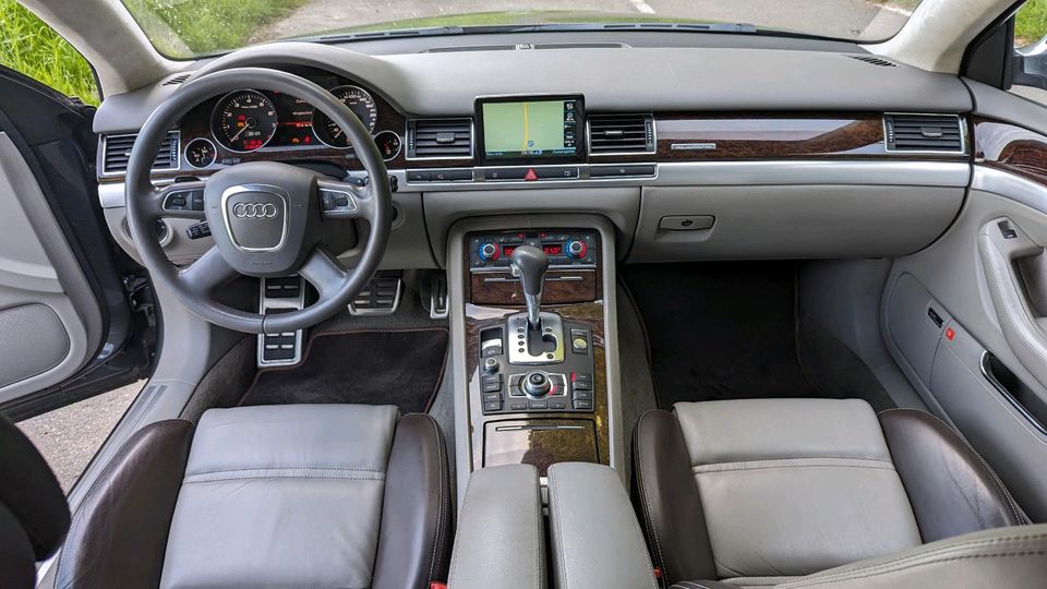 Audi S8 5,2 V10 Quattro in Deggenhausertal