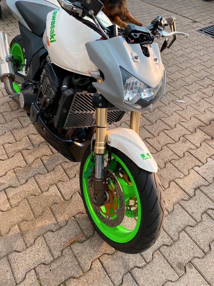 Kawasaki Z 1000 EZ 2003 Streefighter ,Sturzschaden in Herne