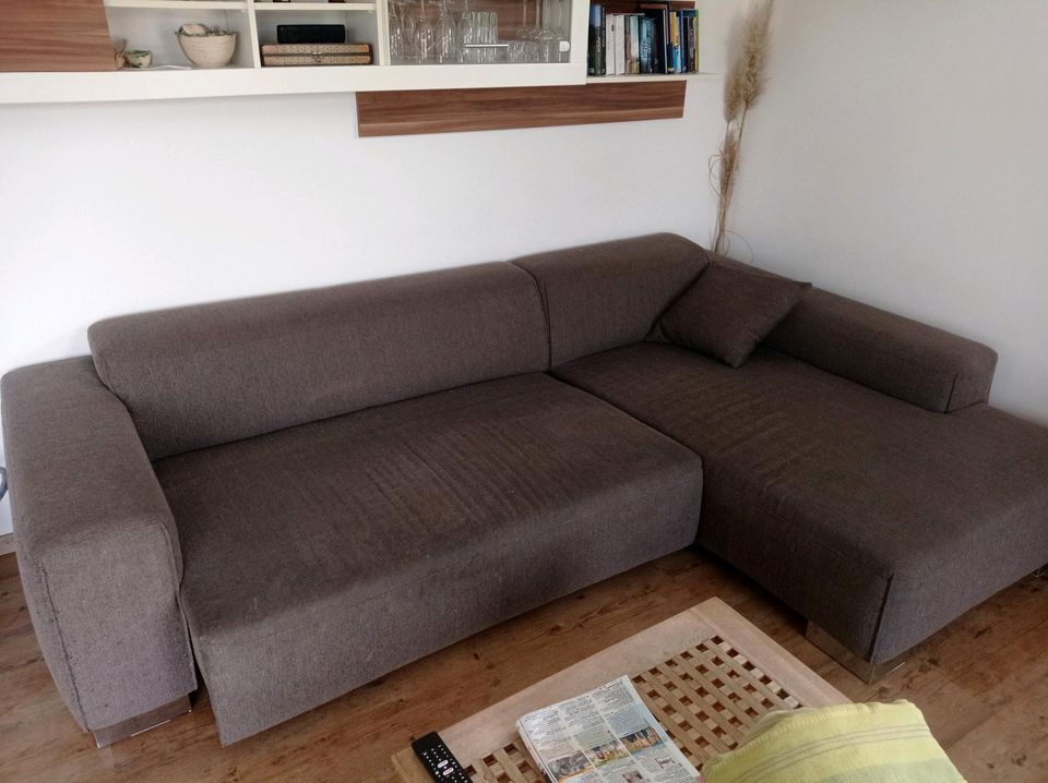 Sofa mit Ausziehfunktion in Talheim