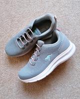 Schuhe / Sneaker ultraleicht Gr. 37 Sachsen-Anhalt - Dessau-Roßlau Vorschau
