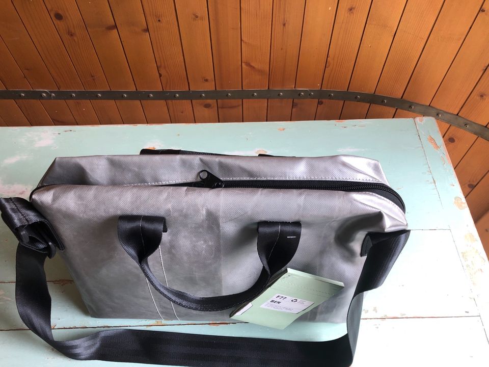 Freitag Laptop Tasche F 77 Ben Borsa Bag Uni Silber Roy in Bayern - Brunn  Kreis Regensburg | eBay Kleinanzeigen ist jetzt Kleinanzeigen