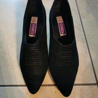 Halbschuhe mit Absatz schwarz 40 Hessen - Reichelsheim (Wetterau) Vorschau