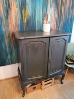 süßer vintage Chippendaleschrank Higeboard Sideboard Schrank München - Sendling-Westpark Vorschau