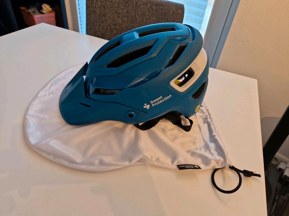 Sweet Protection TRAILBLAZER MIPS HELM - Matte Aquamarine - M-L in München