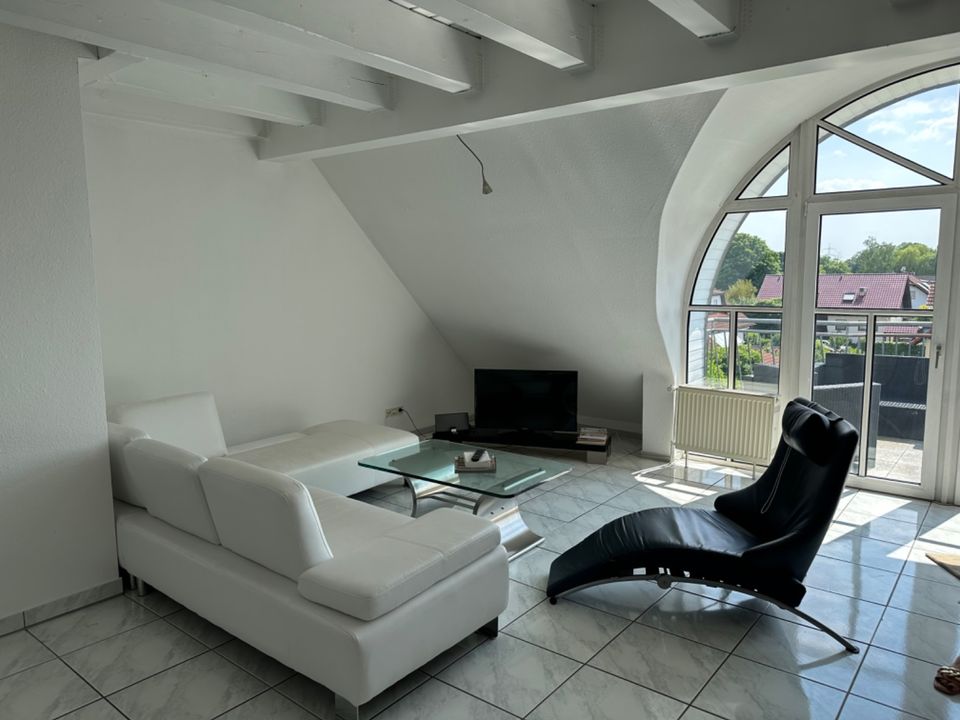Provisionsfreie exklusive Dachgeschoss-Maisonette in Großkrotzenburg