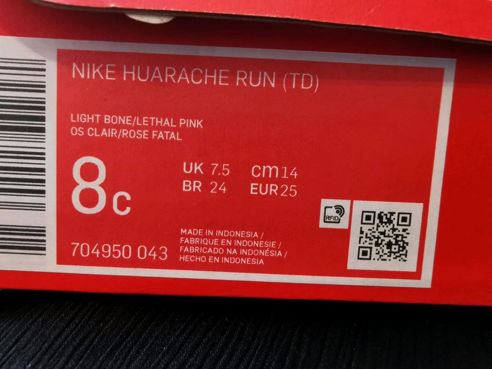 NEU! Nike Huarache Mädchen Schuhe 25 in Offingen