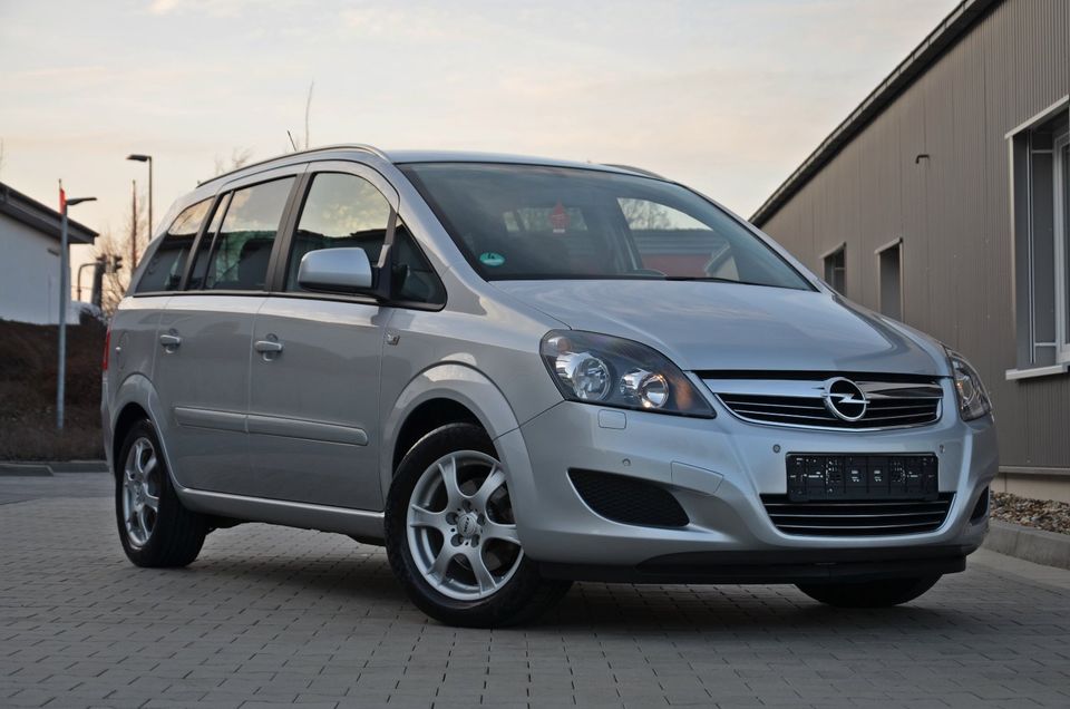 Opel Zafira 1.8 16V / 7-Sitzer / Klima / Sitzheizung / LM-Felgen in Alsfeld