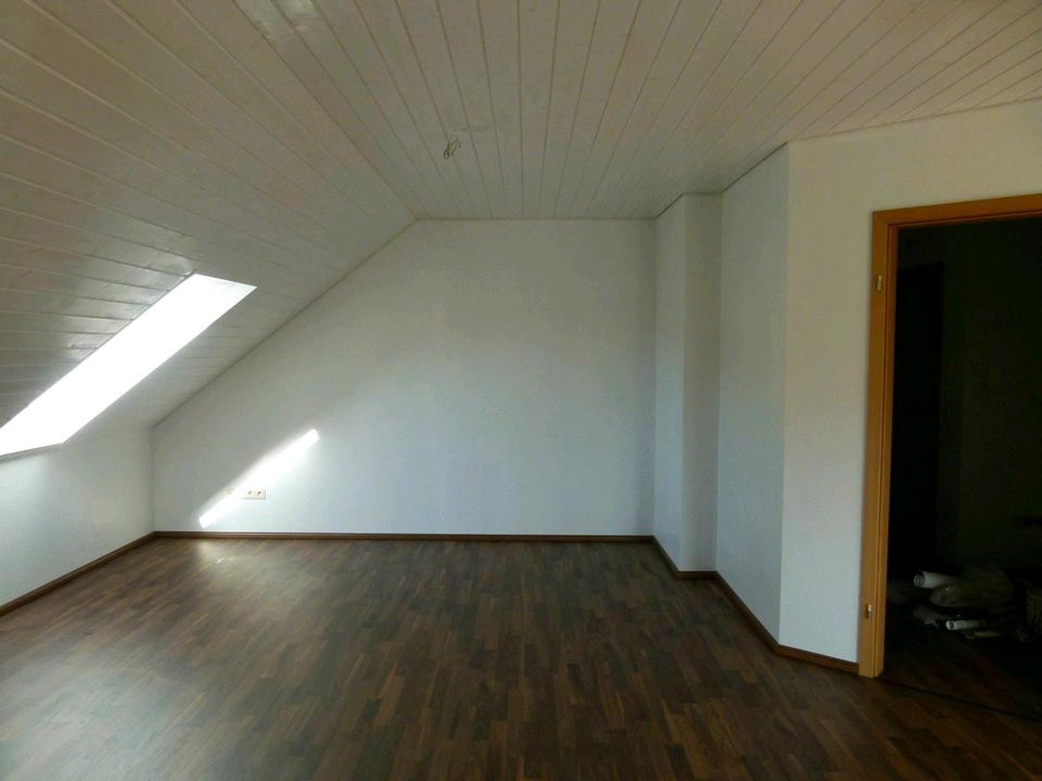 3.5  Zimmer Wohnung mit Wunderschöner Aussicht in Oberrot