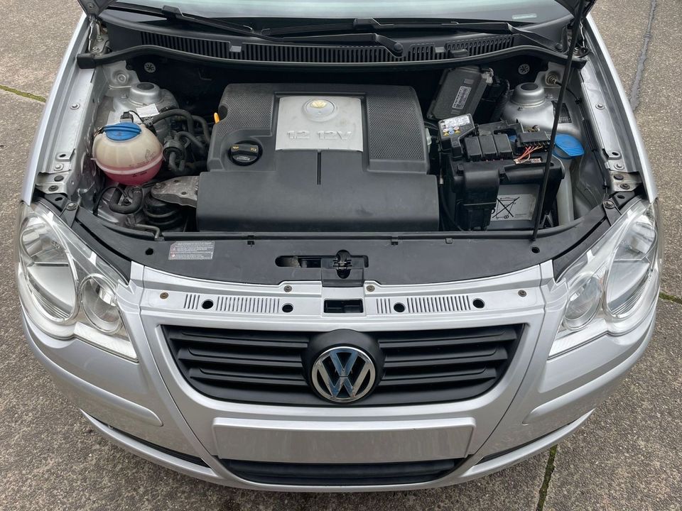 Volkswagen Polo IV Comfortline/Klima/TÜV NEU in Herbolzheim