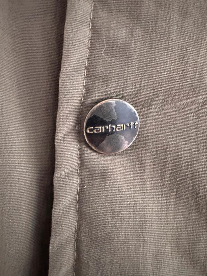 Carhartt Anchorage Winterjacke olivgrün (Größe L) in Bremen