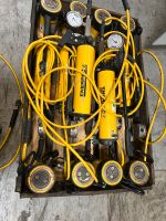 Enerpac Hydraulik Pumpe mit Zylinder 700 BAR Nordrhein-Westfalen - Neuss Vorschau