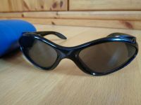coole Kinder- Sonnenbrille schwarz ~ mit blauem Etui ~ neuwertig Hessen - Usingen Vorschau