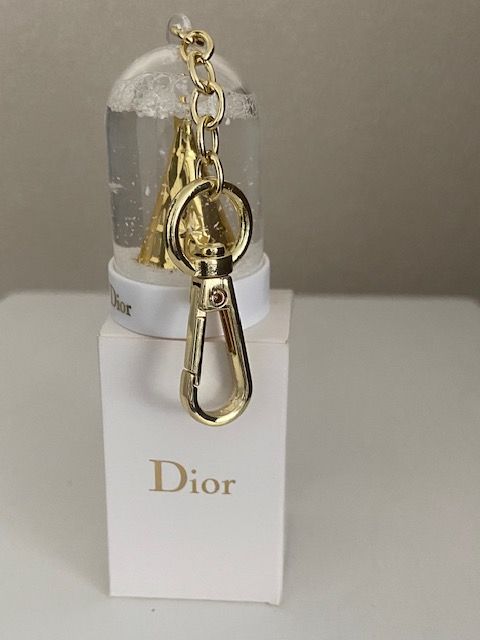 DIOR Weihnachten Schneekugel Taschen Schlüsselanhänger Anhänger in Altenbeken